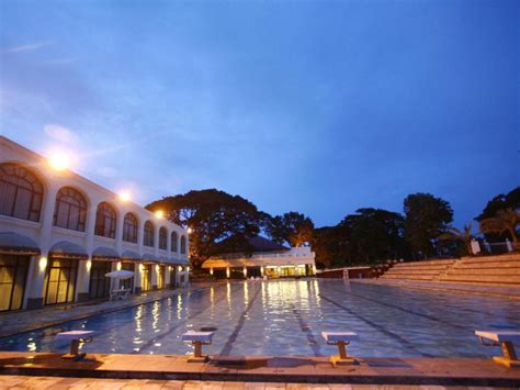 Fontana Hot Spring Leisure Parks .